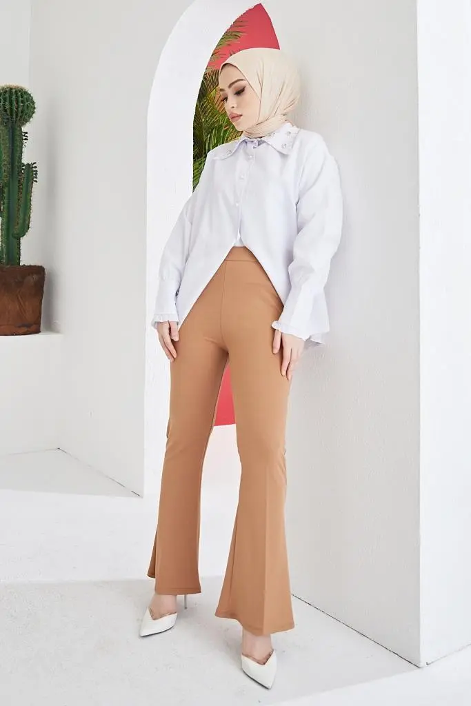 Beige Spanish Cuffed Fabric Trousers