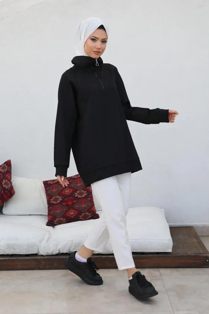 Black Raglan Sleeve Raised Hijab Sweatshirt