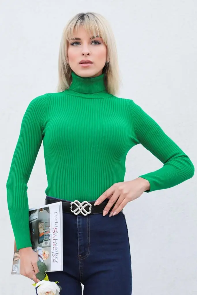 Green Turtleneck Knitwear