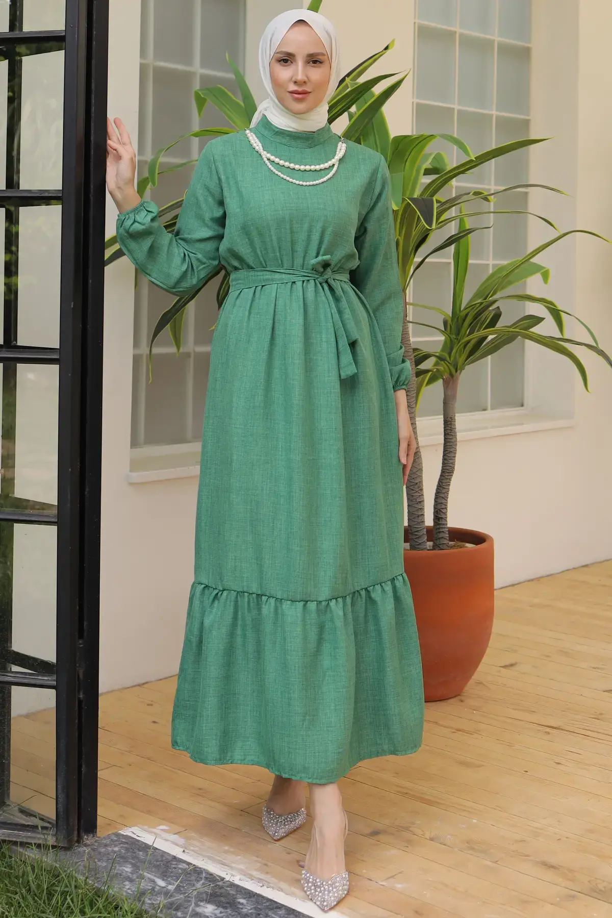 Linen Dress With Pearl Necklace