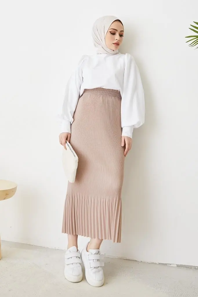 Pleated Skirt