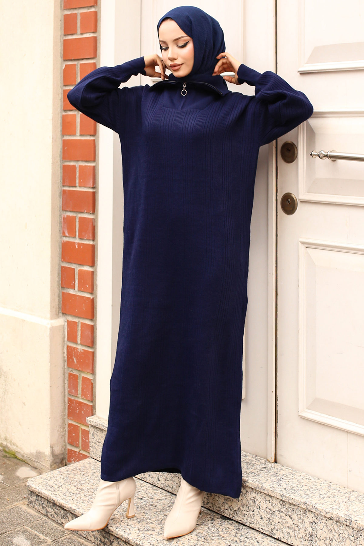 Ribbed Knitwear Dress with Zipped Collar