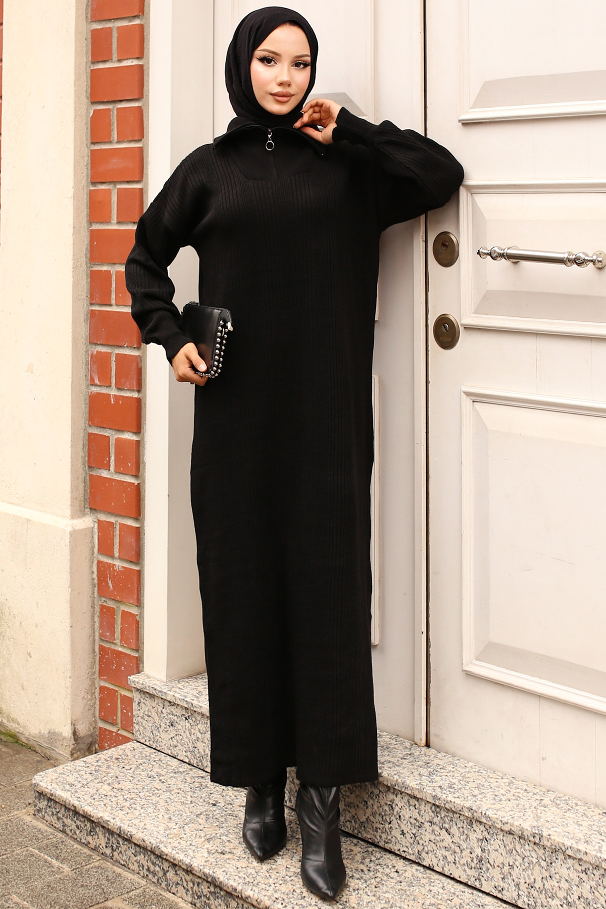 Ribbed Knitwear Dress with Zipped Collar