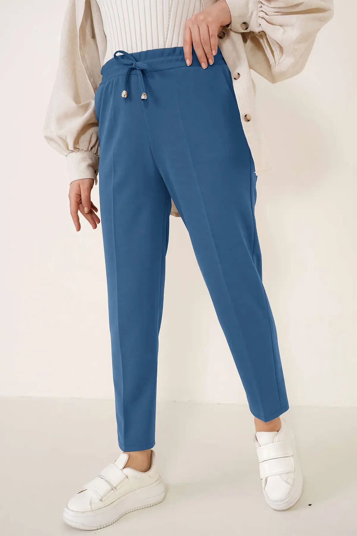 Rope Detailed Elastic Waist Ankle Trousers