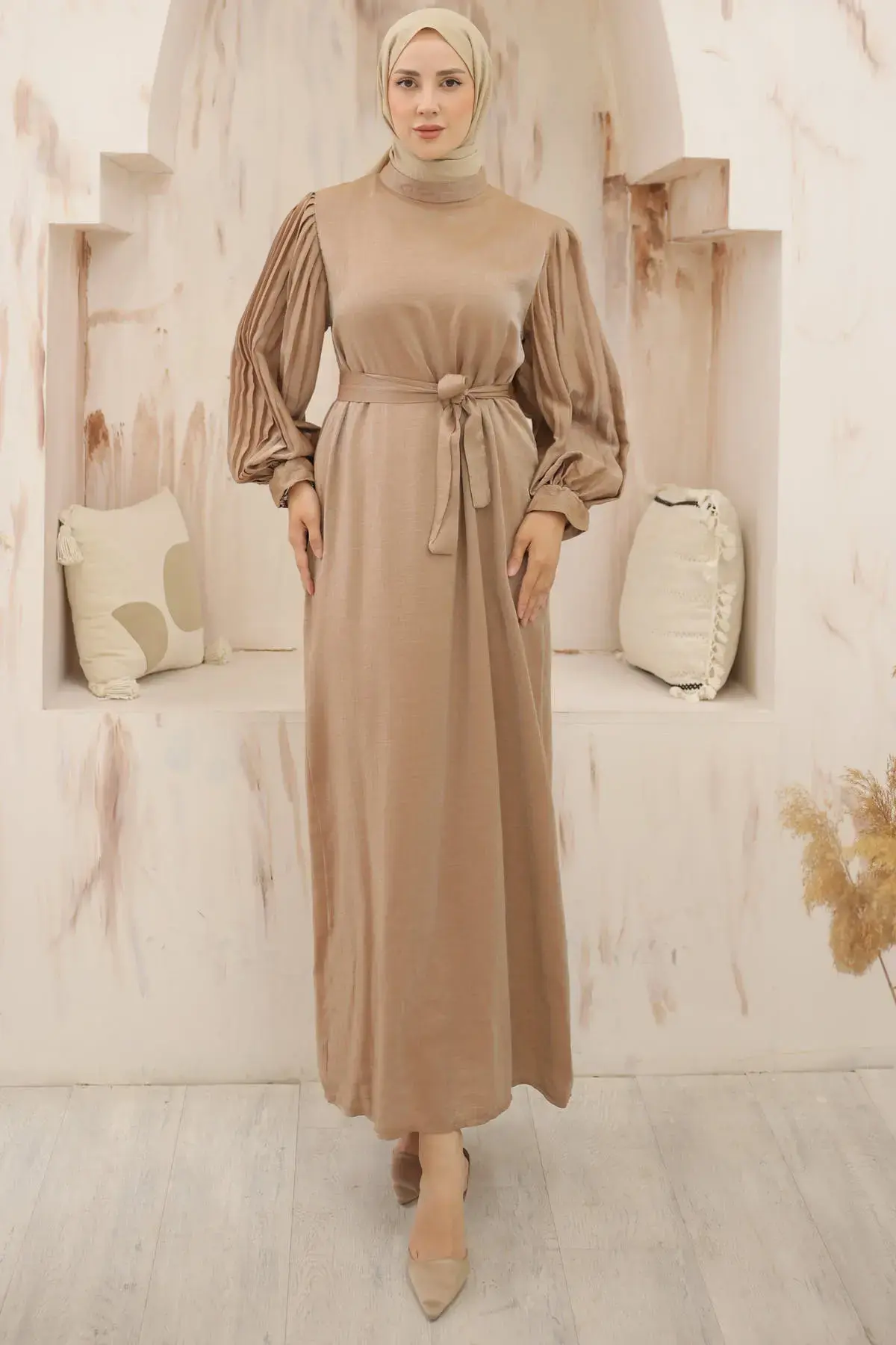 Sleeves Pleated Detailed Hijab Dress