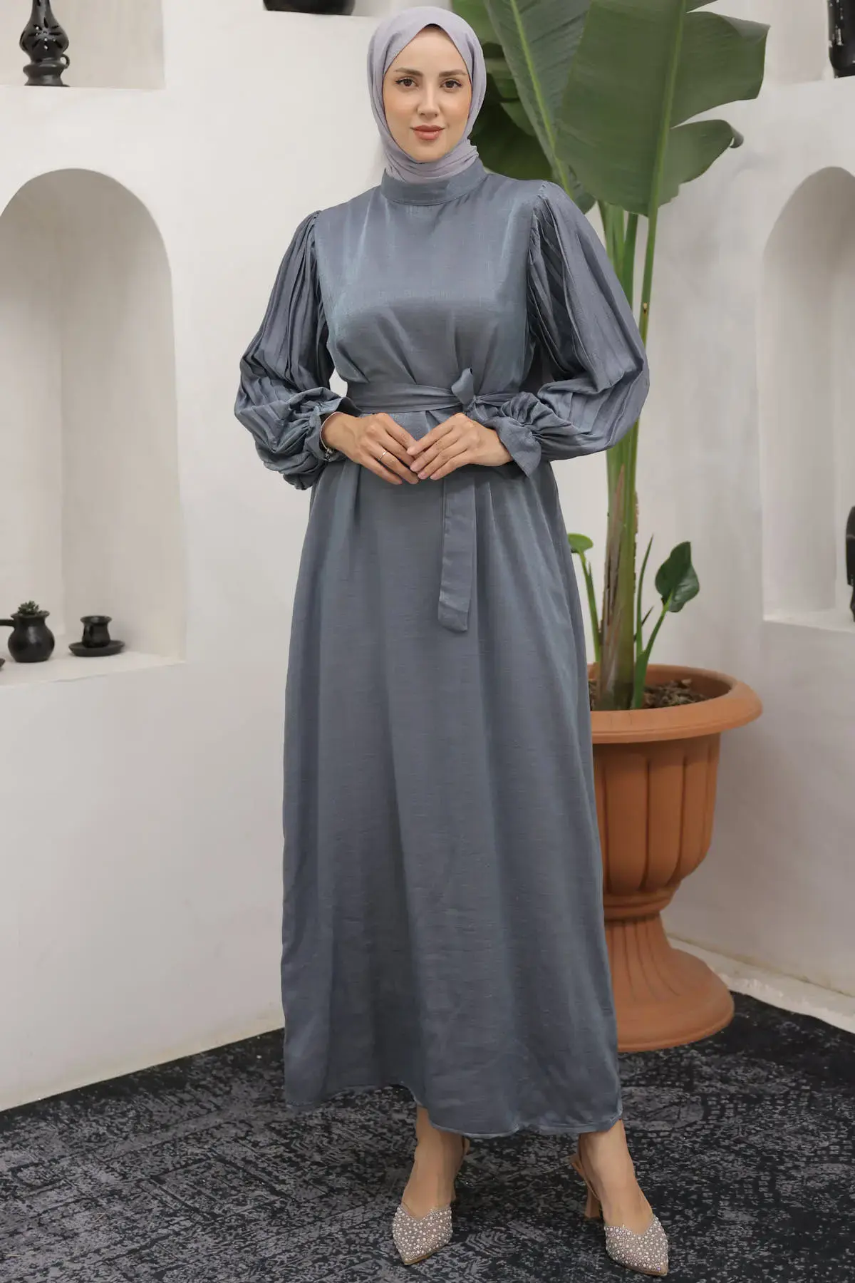 Sleeves Pleated Detailed Hijab Dress