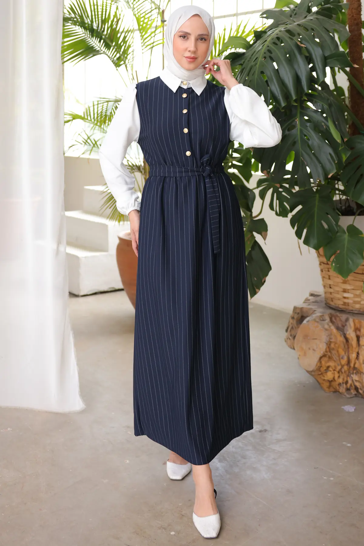 Stripe Detailed Collar Dress