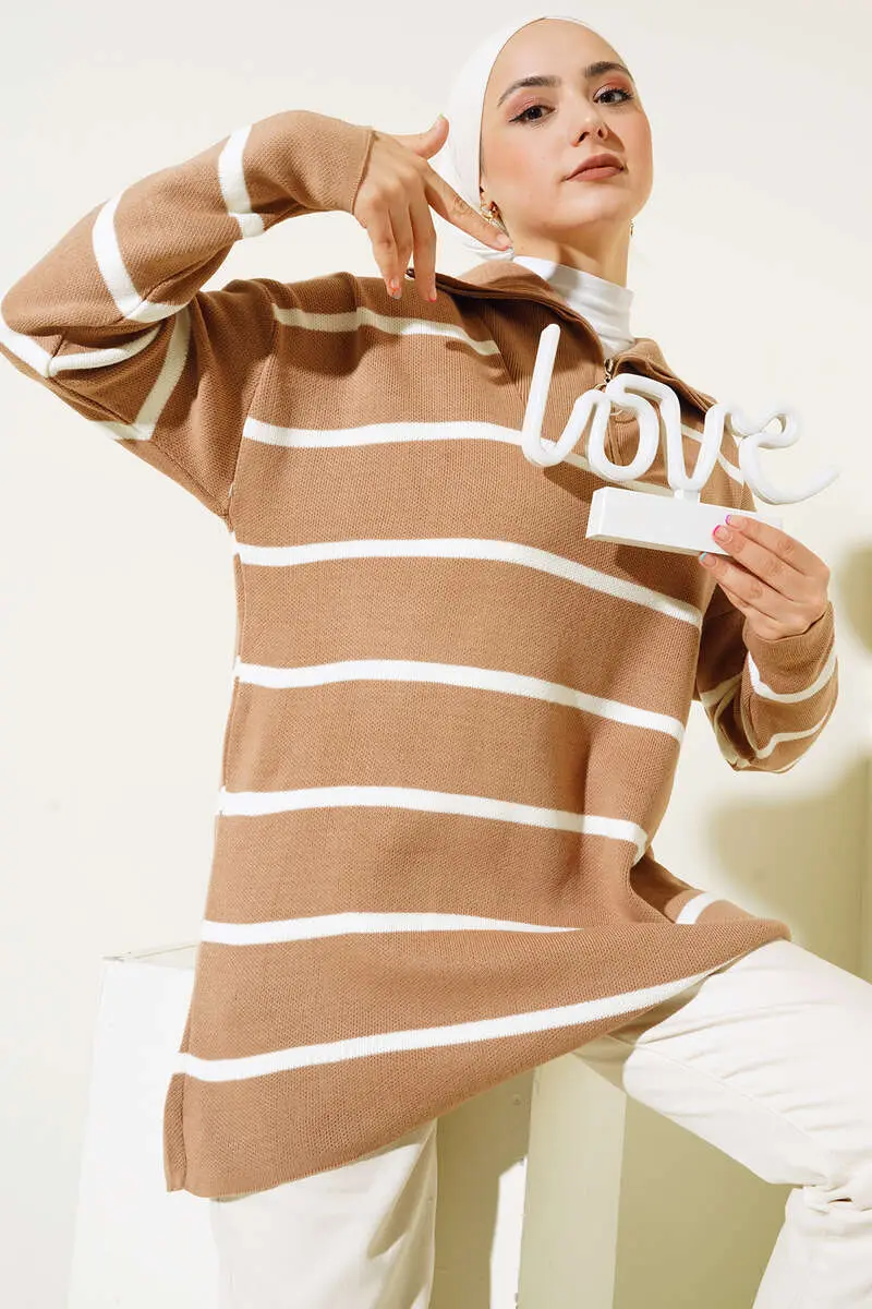 Striped Knitwear Tunic with Collar Zipper