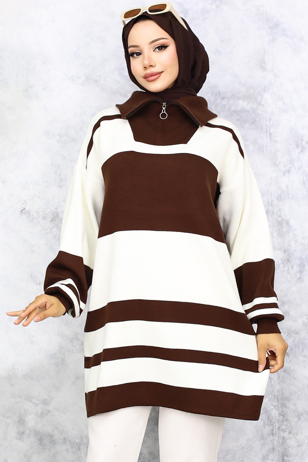 Sweater Tunic with Zipper Neck